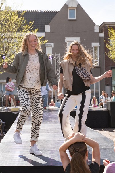 Modeshow 158_.jpg